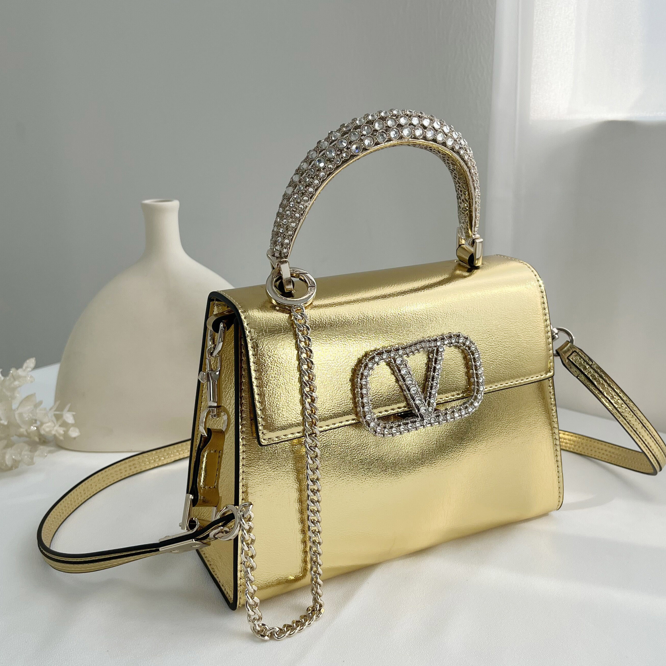 Niche design high-quality leather handbags shoulder bag women's bag 2023 new small side bag cross